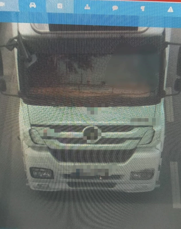 Trafiği tehlikeye soktular, cezayı yediler
