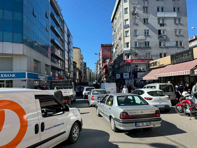 Zonguldak’ta bayram öncesi yoğunluk başladı
