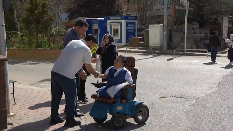 Cam kemik hastası meclis üyesi mazbatasını aldı
