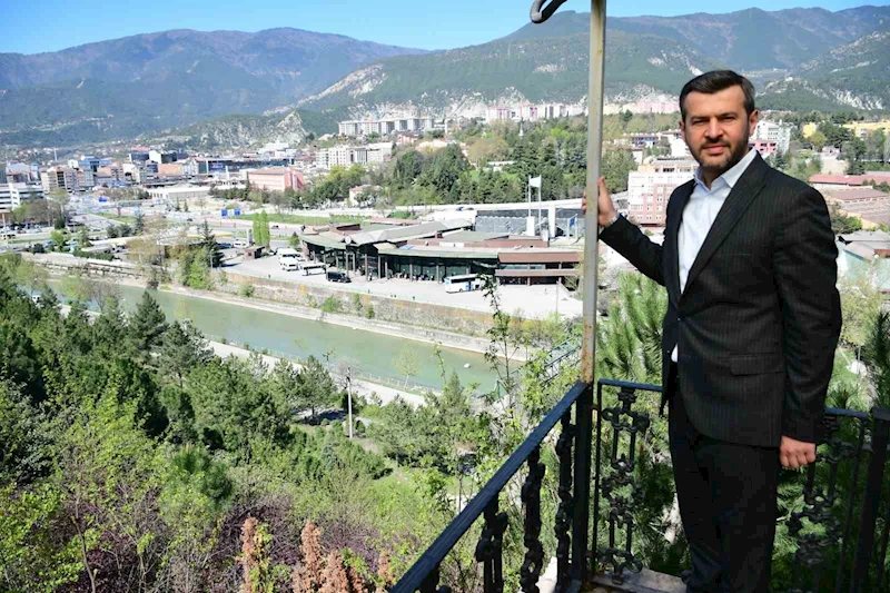 Başkan Çetinkaya sahadaki çalışmaları inceledi
