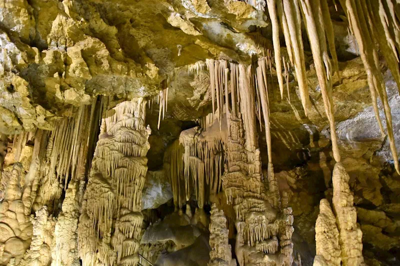 Gümüşhane’nin yeraltı sarayı Karaca Mağarasında sezon başladı
