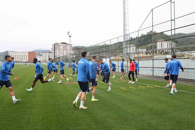 Çaykur Rizespor, Antalyaspor maçına hazırlanıyor
