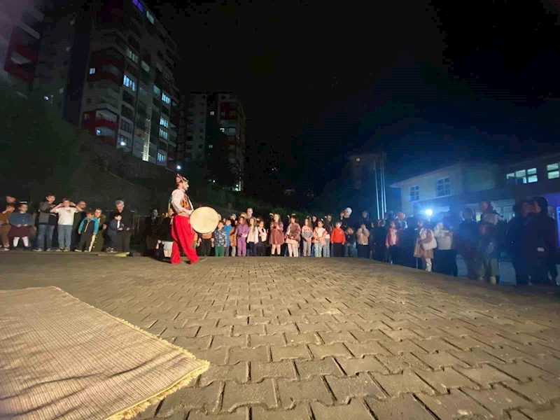 Unutulmaya yüz tutmuş Ramazan etkinliklerini doyasıya yaşadılar
