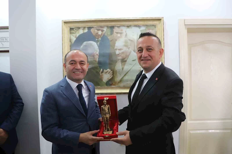 CHP Genel Başkan Yardımcısı Karabat Turhal’da
