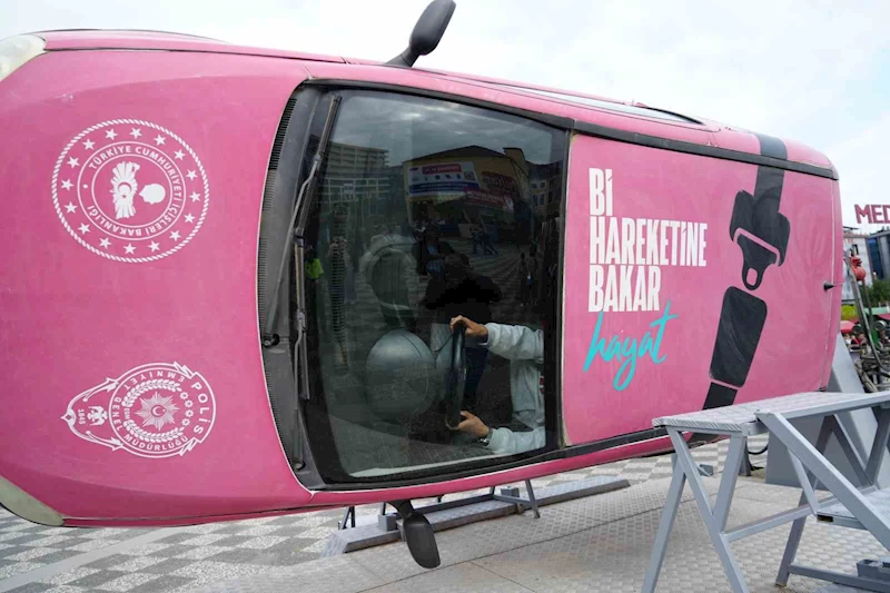 Emniyet kemerinin önemini tepetaklak olunca anladılar
