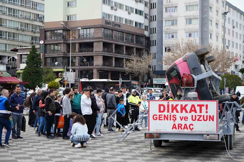 Emniyet kemerinin önemini tepetaklak olunca anladılar
