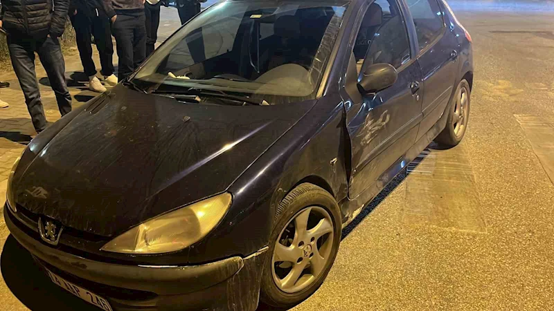 Trafiği birbirine kattı: Kaçtığı kaza yerine geri geldi
