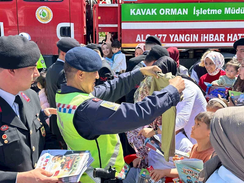 Kavak’ta çocuklara trafik eğitimi
