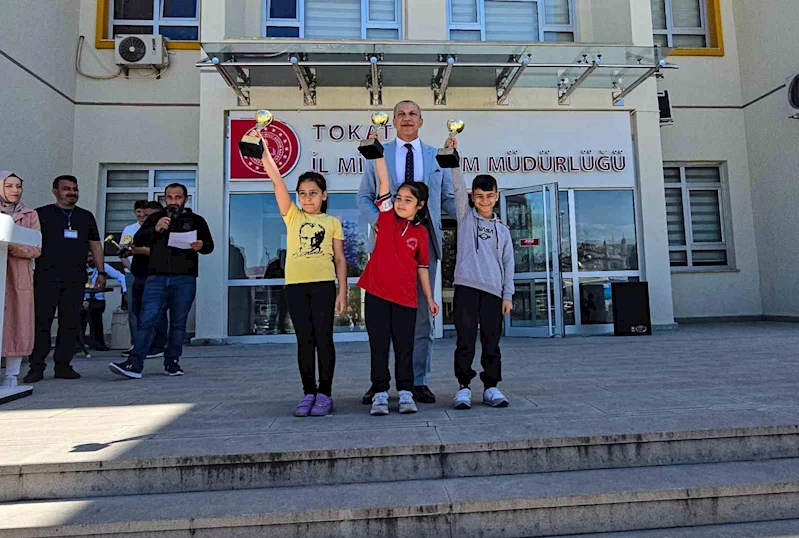 Matematik seferberliğinde öğrenciler eğlenerek yarıştı
