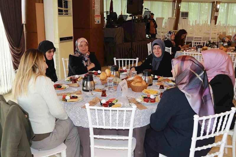 Başkan Tavlı: “Şehit ailelerimiz ve annelerimiz bizlere emanet”
