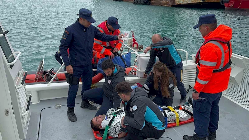 Sahil Güvenlik ekiplerinden nefes kesen tatbikat
