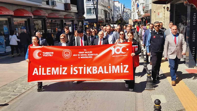 Sinop’ta "Ailemiz İstikbalimiz" yürüyüşü
