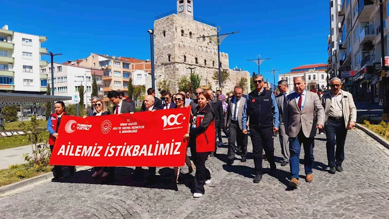Sinop’ta "Ailemiz İstikbalimiz" yürüyüşü
