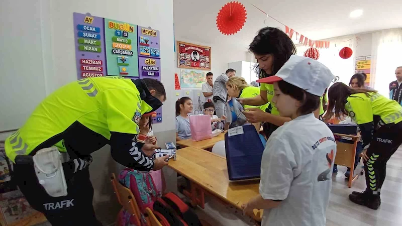 Sosyal medya paylaşımı polisleri harekete geçirdi
