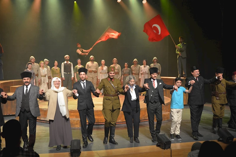 Sinop’ta "Cumhuriyet’e Doğru" tiyatro oyunu
