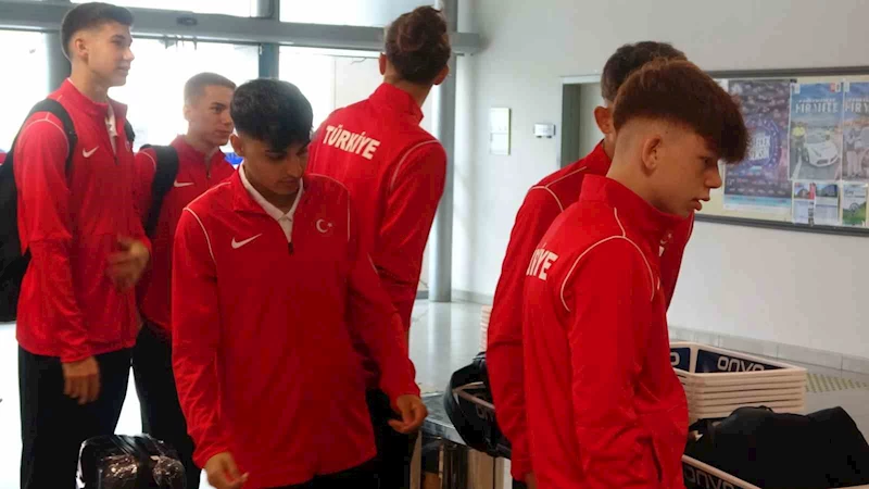 Dünya şampiyonu olmak için Çin’e uçtular
