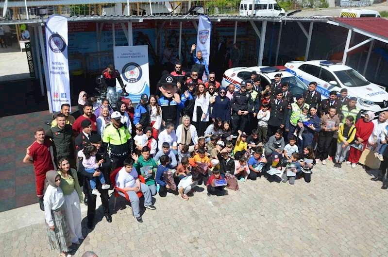 Samsun polisinden ’özel’ bilgilendirme
