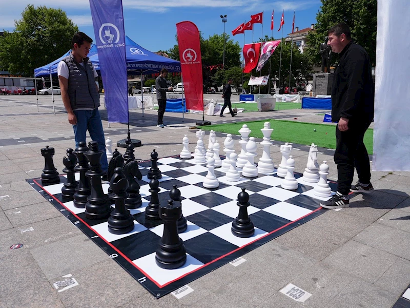 Gençler hünerlerini sergiledi
