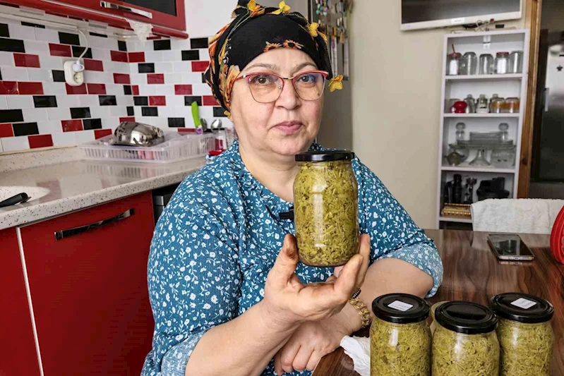 Her yerde kahve olarak tüketilirken, Tokatlılar konservesini yapıyor
