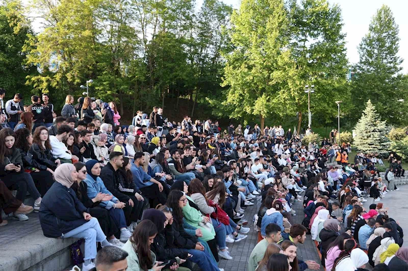 DüFest 2024’ün renkli görüntülere sahne oluyor
