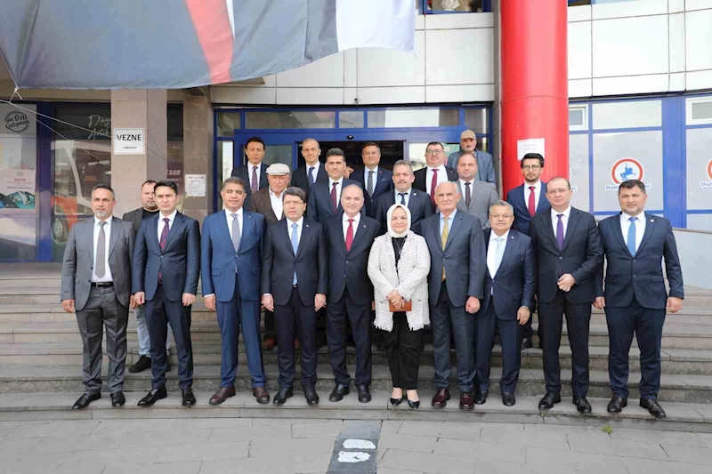 Başkan Özlü, Tunç ve Yılmaz’ı ağırladı
