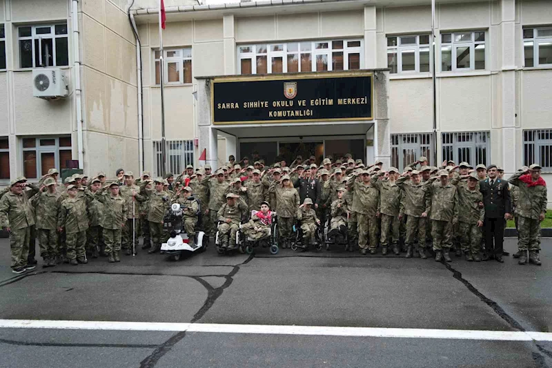 Engel tanımayan vatan aşkı: 105 engelli vatandaşın asker olma hayali gerçek oldu
