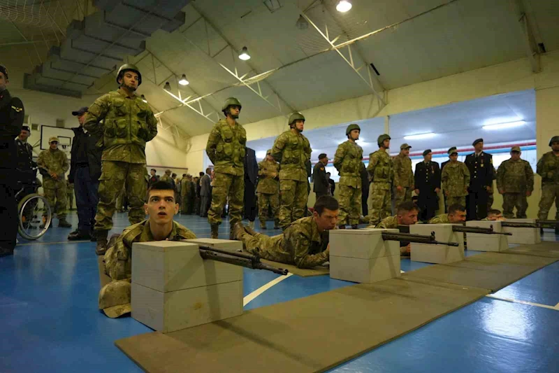 Engel tanımayan vatan aşkı: 105 engelli vatandaşın asker olma hayali gerçek oldu
