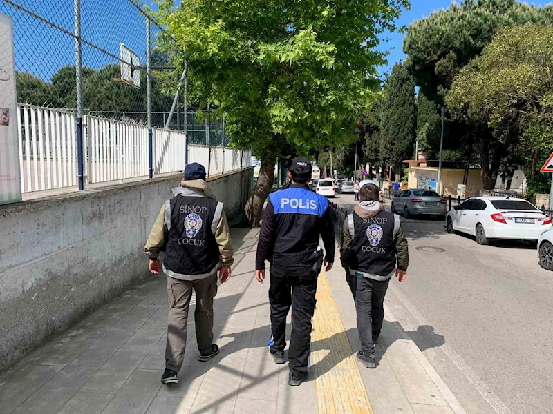 Sinop’ta 3 servis aracına ceza
