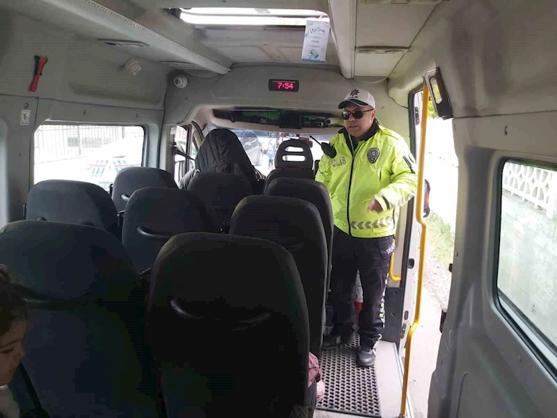 Sinop’ta 3 servis aracına ceza
