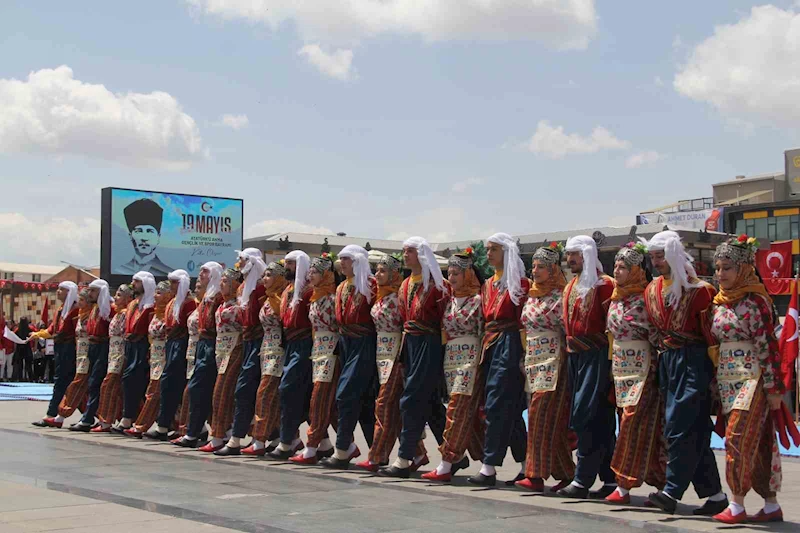 Çorum’da 19 Mayıs coşkusu
