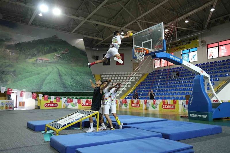 Rize’de 19 Mayıs Atatürk’ü Anma Gençlik ve Spor Bayramı kutlandı
