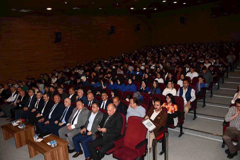 ’’İlçemizden Yetişenler’’ etkinliği
