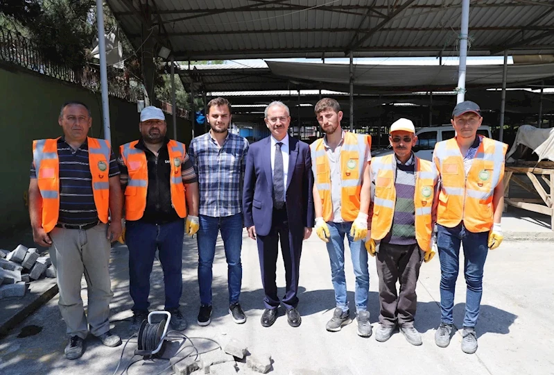 Çarşamba’da pazar yerleri onarılıyor
