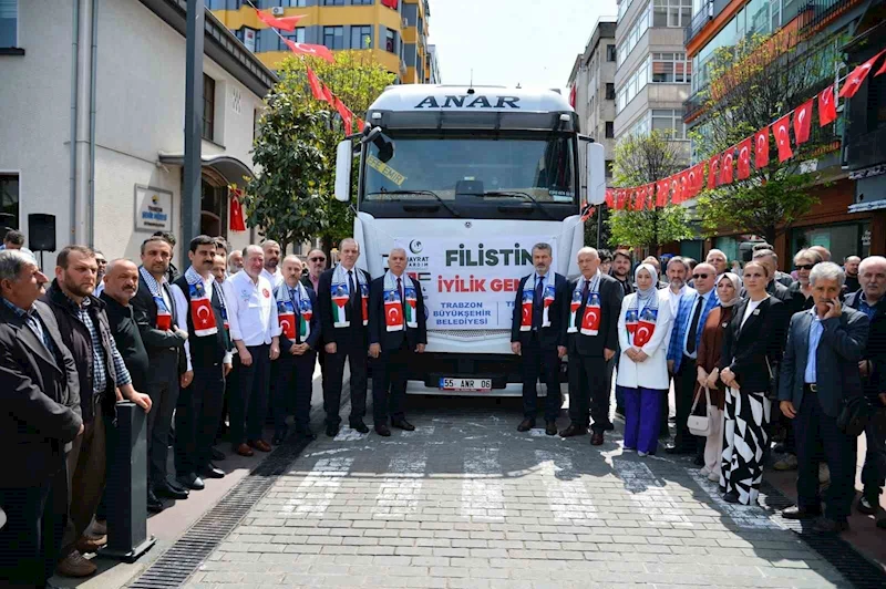 Trabzon’dan Filistin’e yardım tırları yola çıktı
