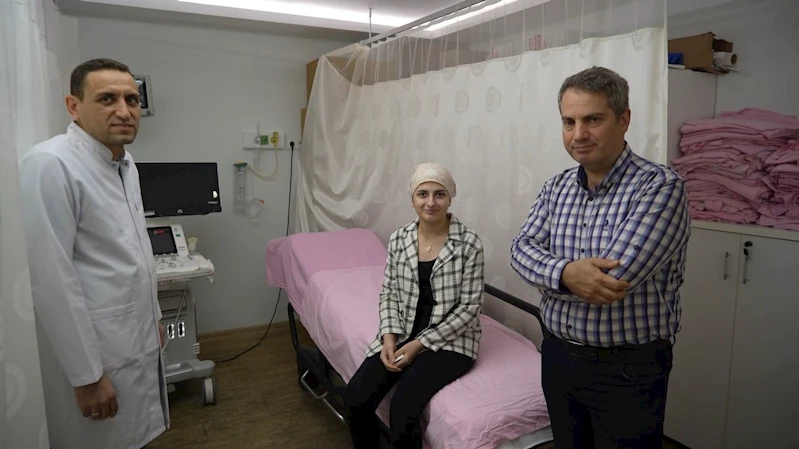 Genç kız hastaneye komada geldi, yürüyerek çıkti
