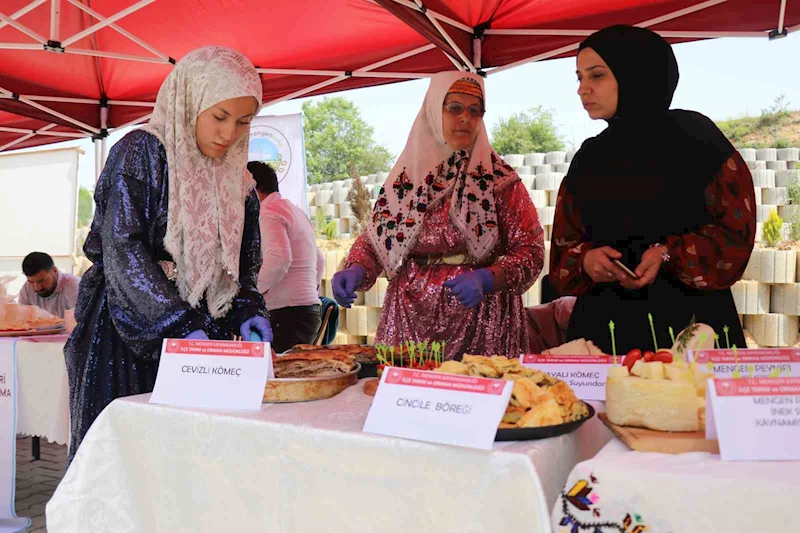 Bu ilçe dünyanın aşçı fabrikası
