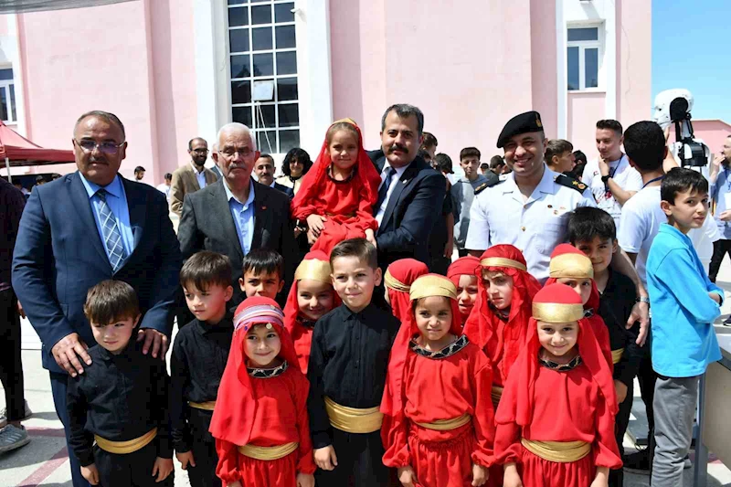 Vezirköprü’de bilim fuarı
