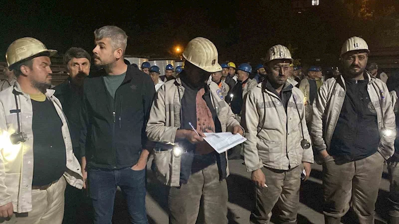 Maden işçileri siren sesleriyle yangın tatbikatı yaptı
