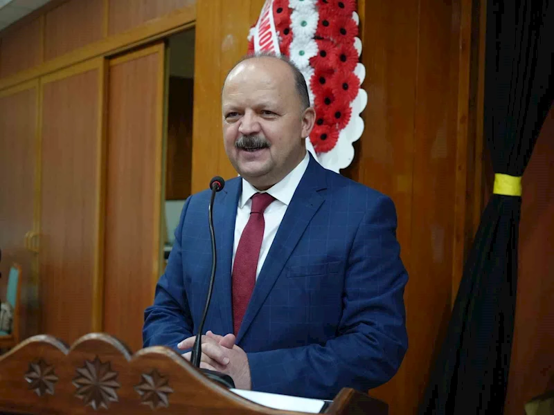 Kastamonu Muhtarlar Derneği Başkanı Yapıcıoğlu, güven tazeledi
