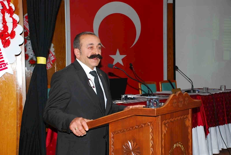 Kastamonu Muhtarlar Derneği Başkanı Yapıcıoğlu, güven tazeledi
