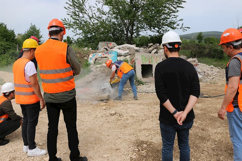 Orman kurtarma timi muhtemel afetlerde sahada olacak
