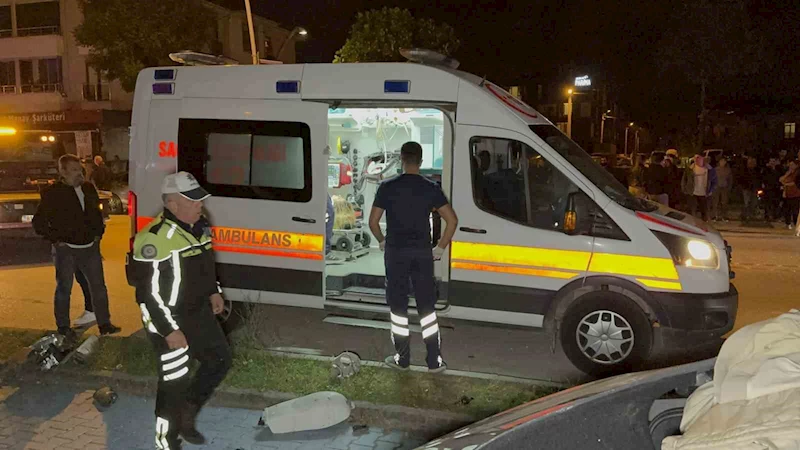 Şampiyonluk konvoyunda kaza: 2 yaralı
