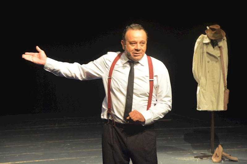 Sinop’ta “Bir Garip Orhan Veli Müzikali”
