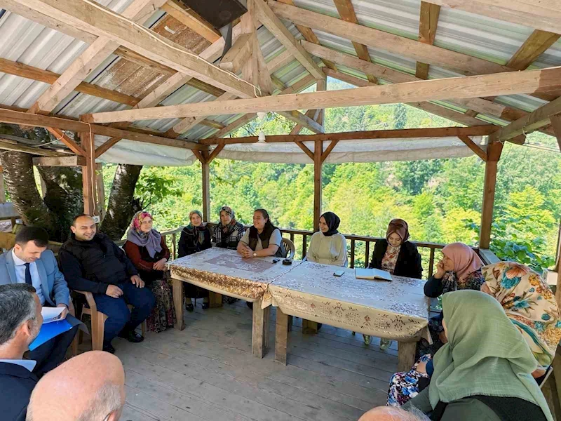 Yeni kaymakam ilçeyi tanımaya başladı
