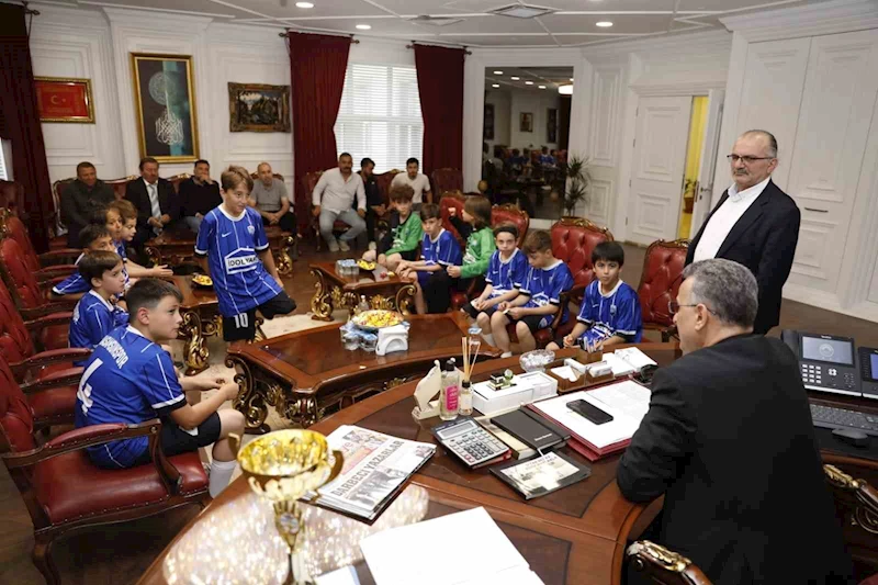 Başkan Kurnaz: "Sporcularımızın yanındayız"
