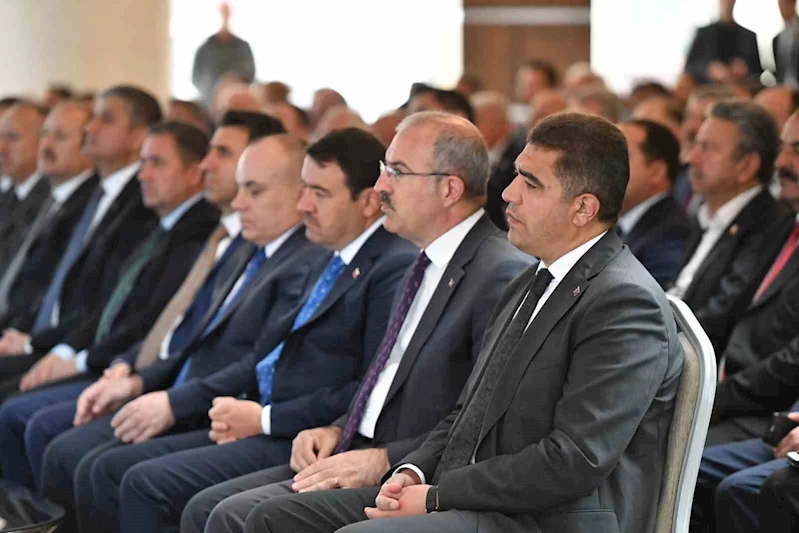 Koç, vilayetler birliği encümen üyeliğine seçildi
