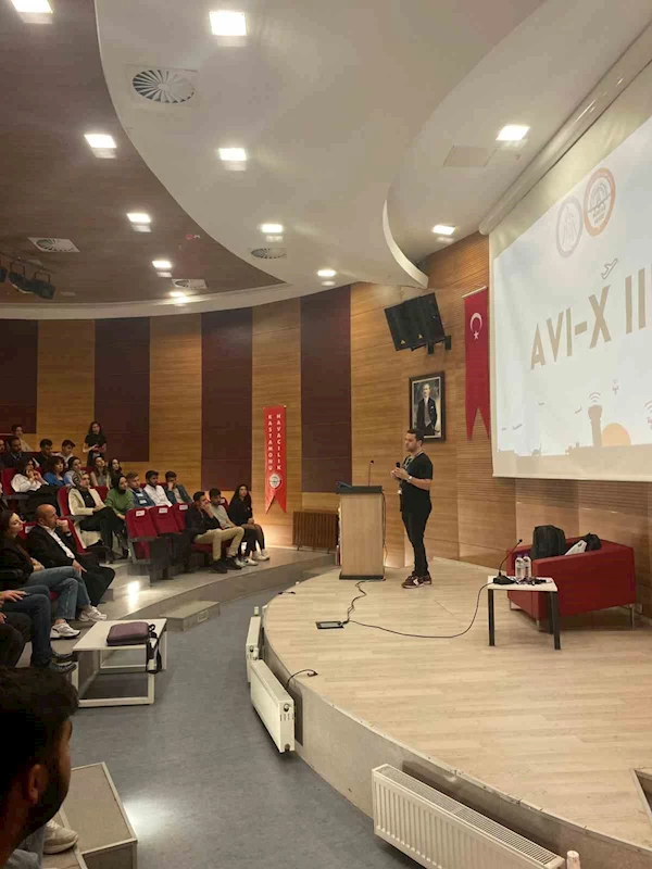Kastamonu Üniversitesi’nde havacılık sektörü konuşuldu
