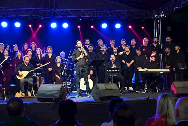 “Akademinin Sesi Korosu”nun Verdiği Konser Büyük Beğeni Topladı
