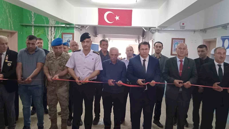 Şehit Uğur Bora’nın adı kütüphanede yaşatılacak
