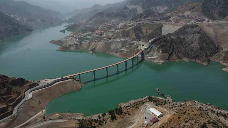 Yusufeli Viyadüğünde sona yaklaşıldı
